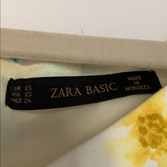 Floral dress - Picture 2 of 3